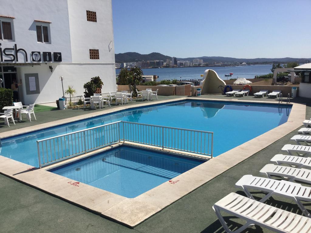 Apartamentos Alba Σαν Αντόνιο Εξωτερικό φωτογραφία