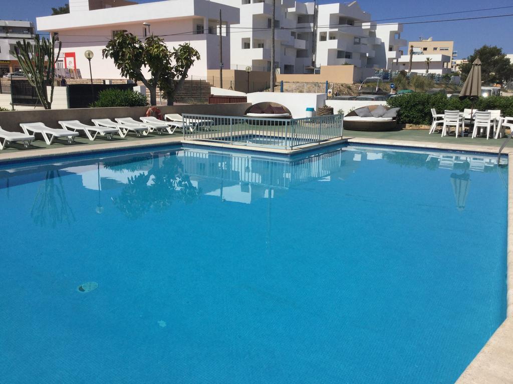 Apartamentos Alba Σαν Αντόνιο Εξωτερικό φωτογραφία