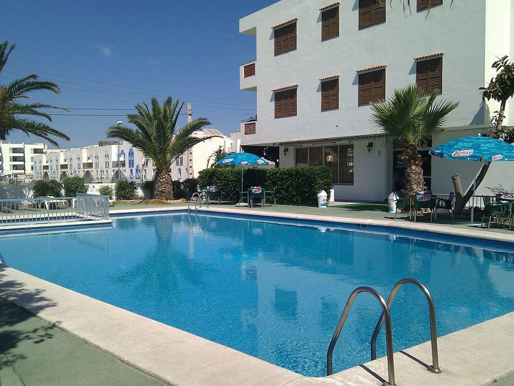Apartamentos Alba Σαν Αντόνιο Εξωτερικό φωτογραφία